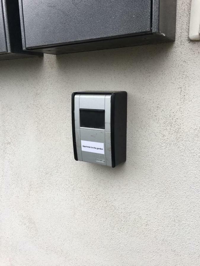 Apartment In The Garden Drzovice 외부 사진